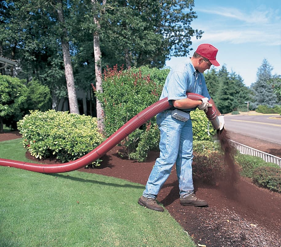 Mulch Services in Venice, FL